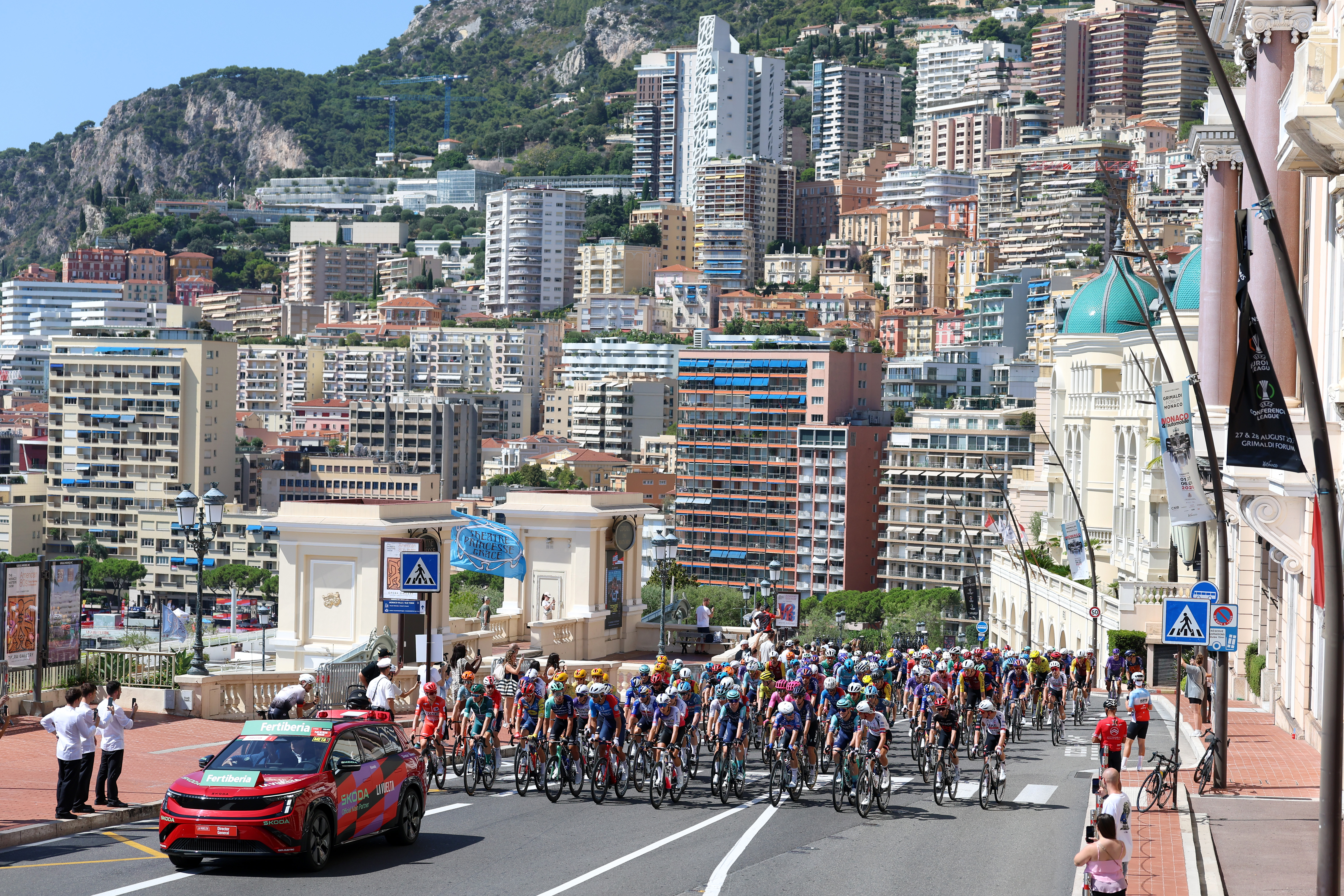 Vuelta a España stage 2 LIVE: A difficult first road stage to call with likely sprint into Manosque on the cards