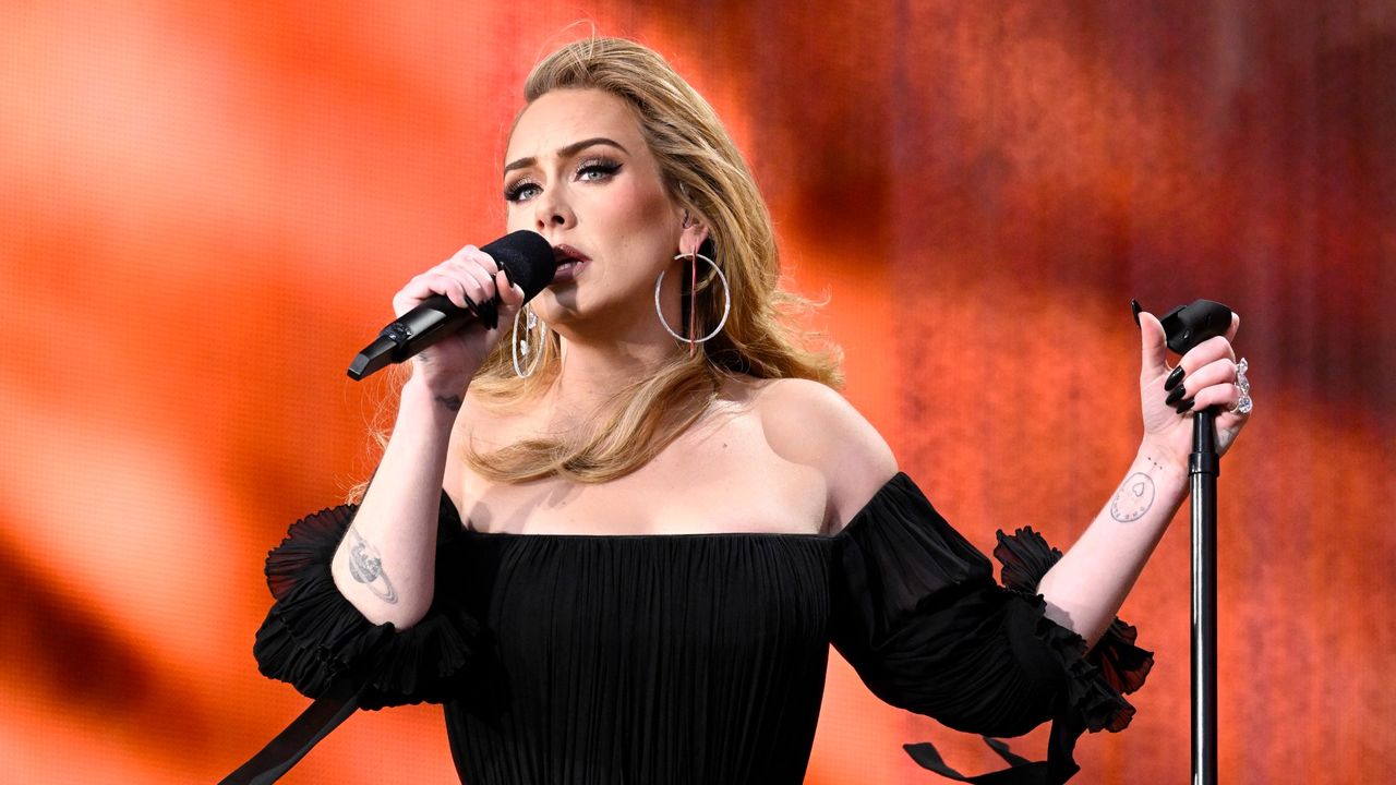 Adele&#039;s latest announcement has fans bemused