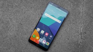 There's no notch to be found on the LG G6