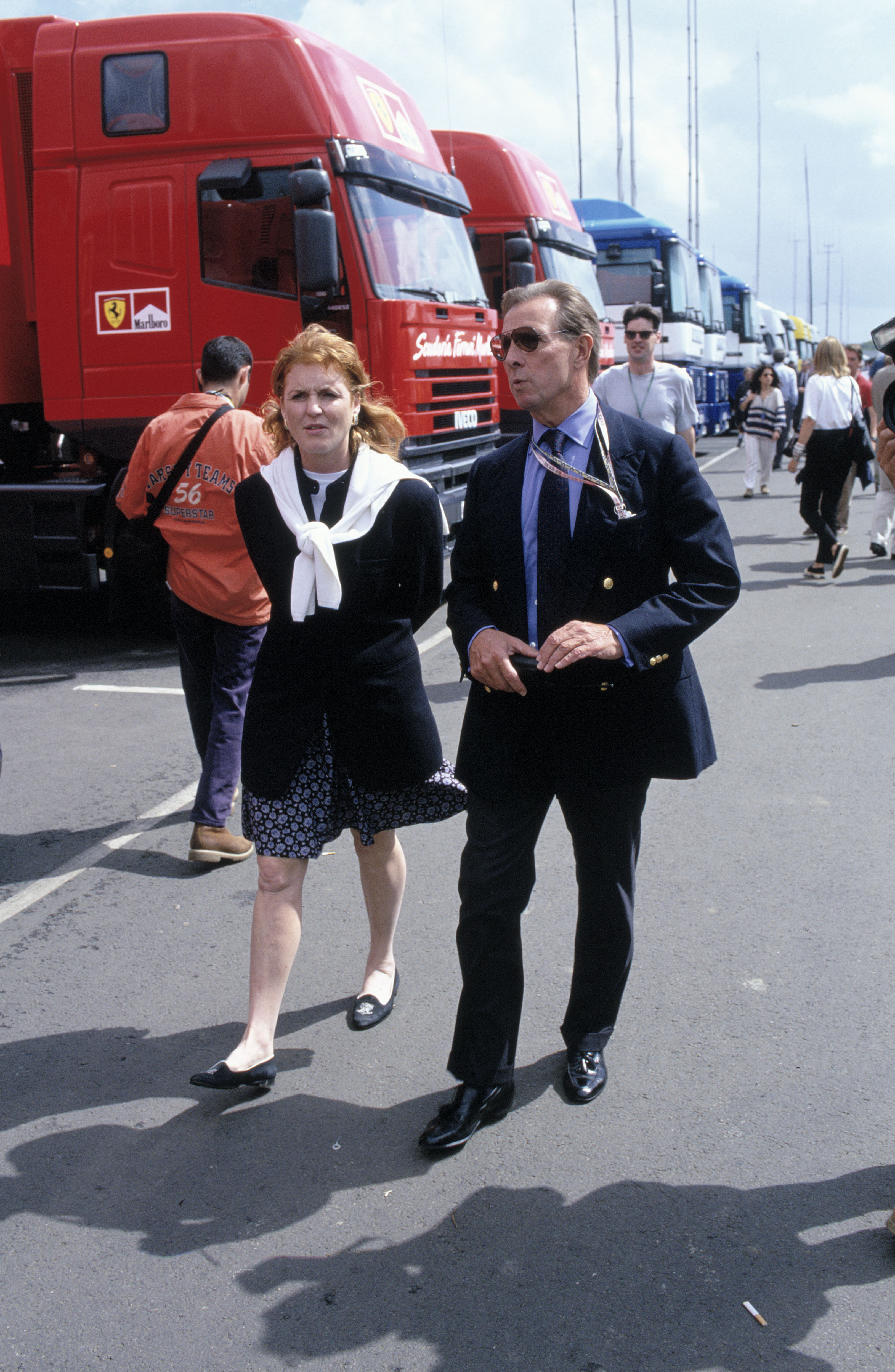 Sarah Ferguson walking with Paddy McNally at the 1997 British Grand Prix