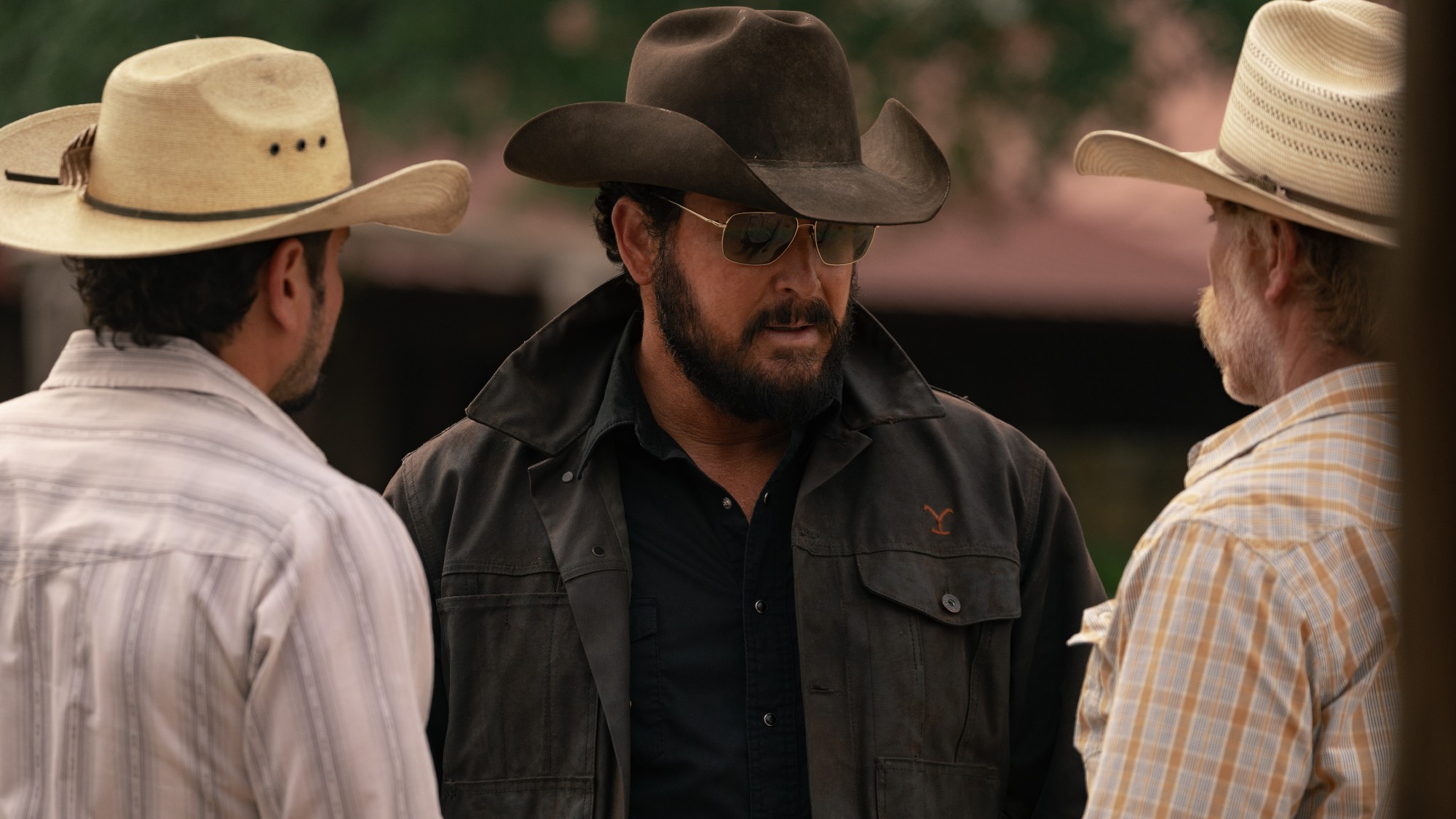 (L-R): J.R. Villarreal as Azul, Cole Hauser as Rip Wheeler, and Marc Menchaca as Zachariah. Hauser is the only one facing forward. 