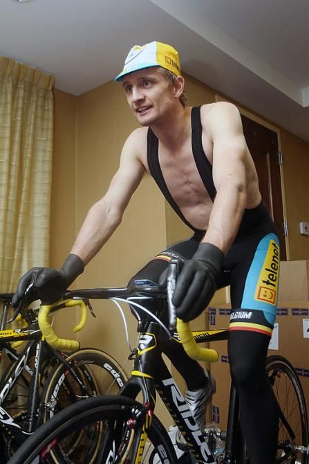 Bart Wellens puts in some time on a trainer.
