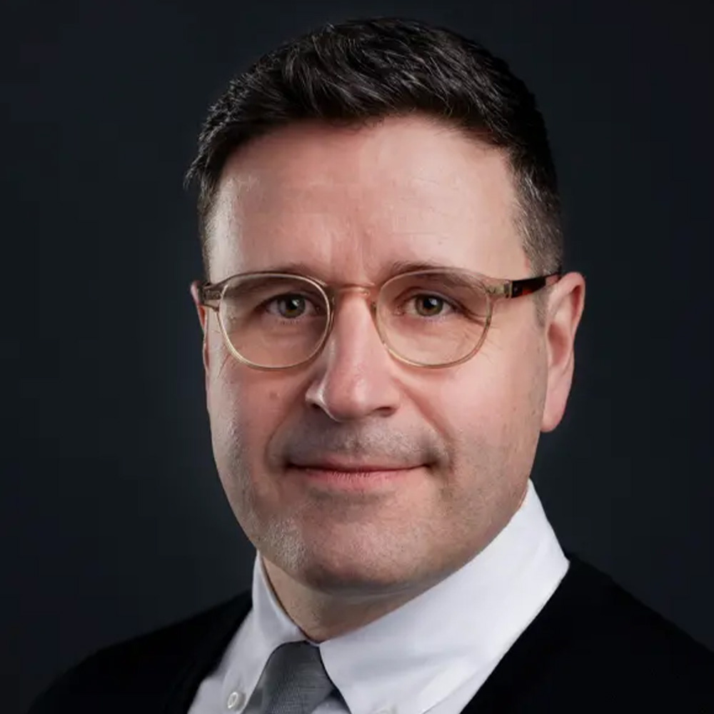 Charles Nix headshot