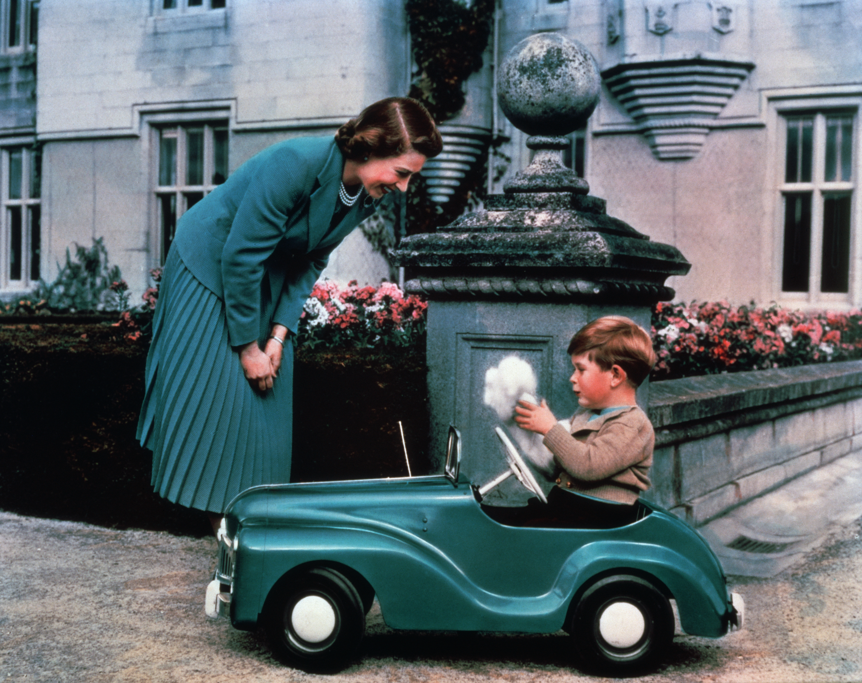 royal - elizabeth and charles