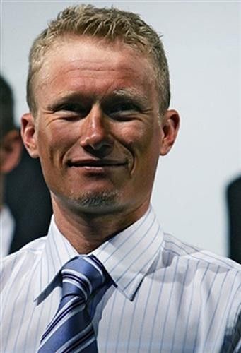 Alexandre Vinokourov in civvies.