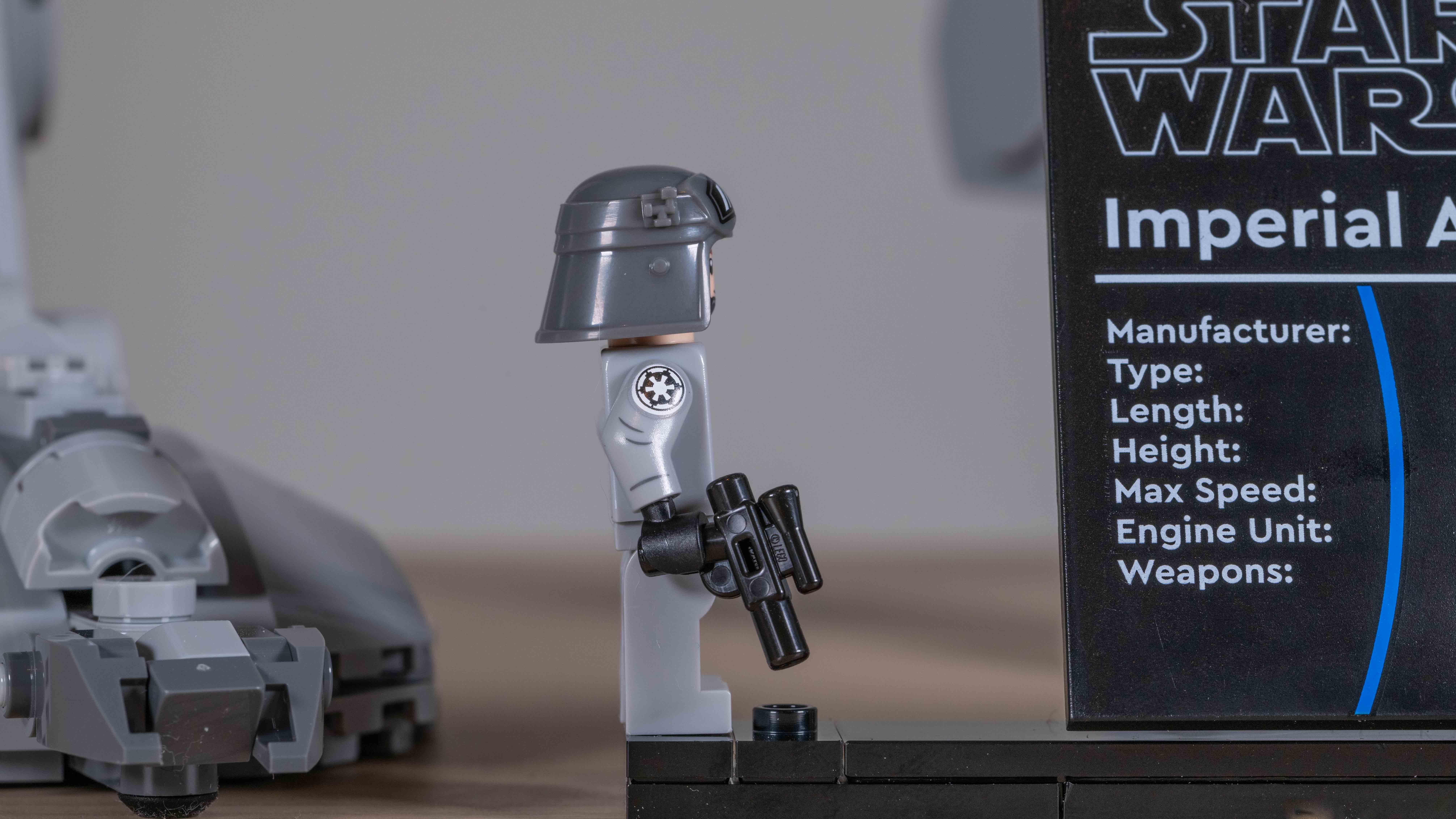 Lego Star Wars AT-ST Walker (75417) AT-ST Driver Minifigure