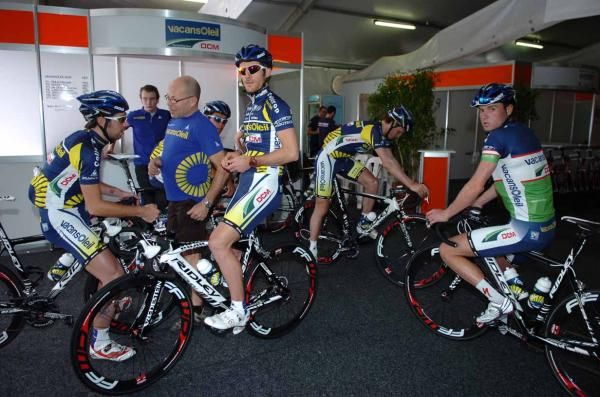 Vacansoleil and Uzbek champion Sergey Lagutin are ready for the Santos Tour Down Under.