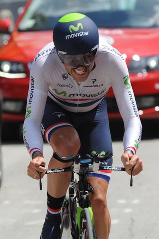 Alex Dowsett upseat Bradley Wiggins to claim his first grand tour stage win n the stage 8 time trial