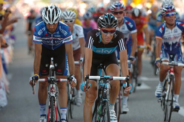 Barredo and Barry finish together