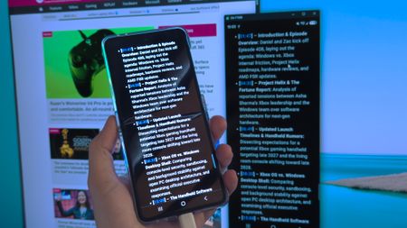 Samsung Galaxy Z Flip 7 with contents mirrored on a Windows desktop