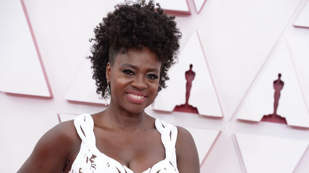 viola davis on a white background