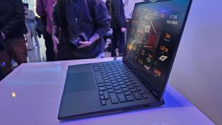 Asus TUF Gaming A14 Strix Halo