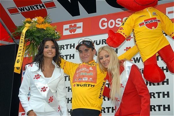 Igor Ant&oacute;n (Euskaltel-Euskadi) on the podium.