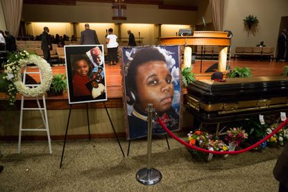 Michael Brown autopsy suggests he was shot at close range
