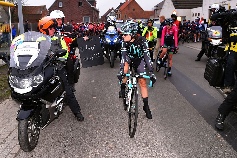 Organisers neutralized the women's race after Nicole Hanselmann (Bigla) almost caught the men's race at Omloop Het Nieuwsblad