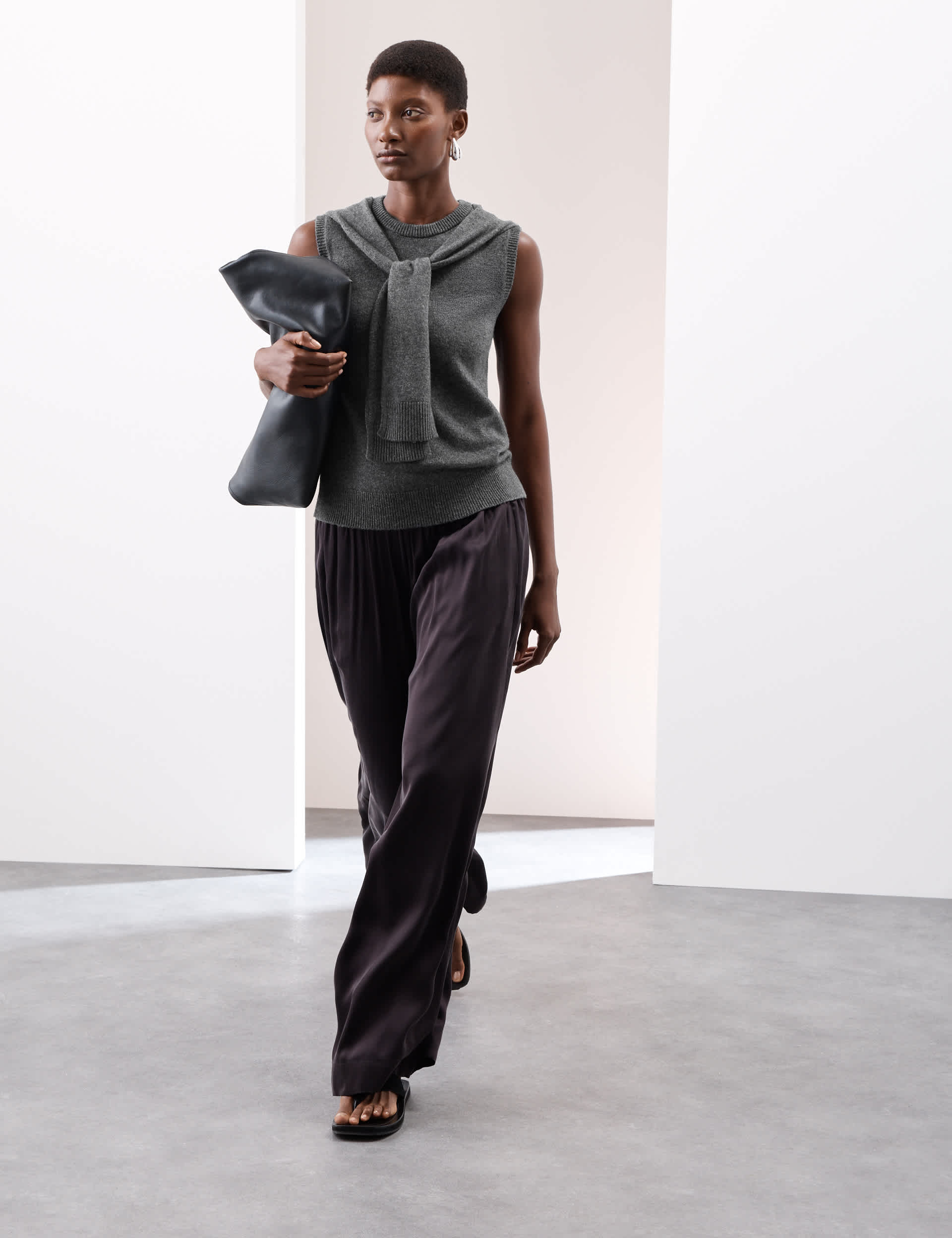 Merino Wool Rich Tie Front Knitted Vest