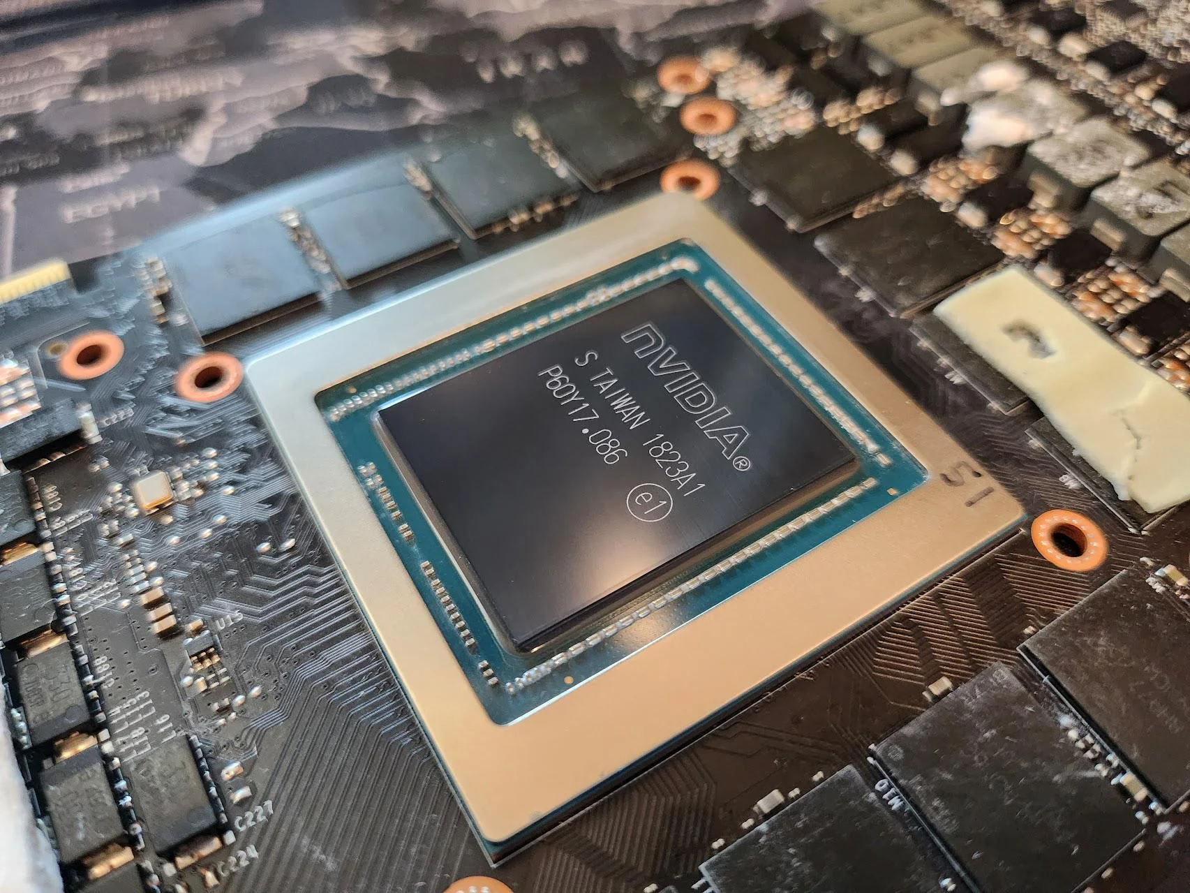 GTX 2080 Ti 12 GB engineering sample