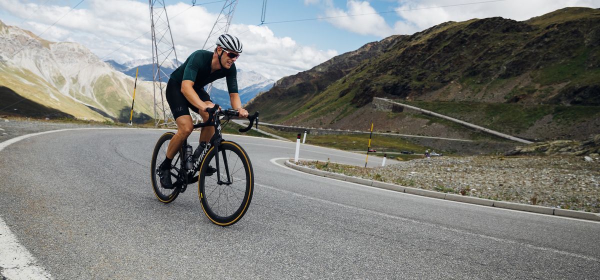 Riding to the sky above: Taking on the Passo dello Stelvio | Cycling Weekly