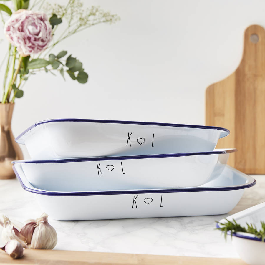 We've just spotted Jamie Oliver's favourite oventotableware and it