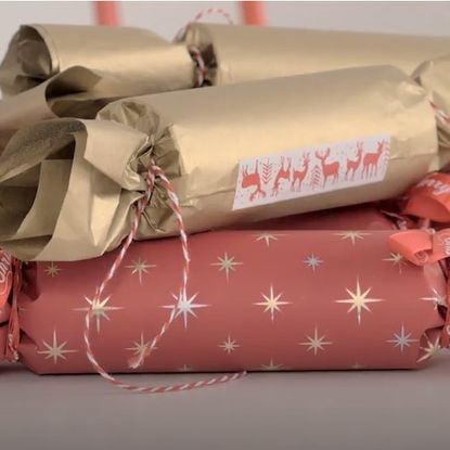 red and golden crakers