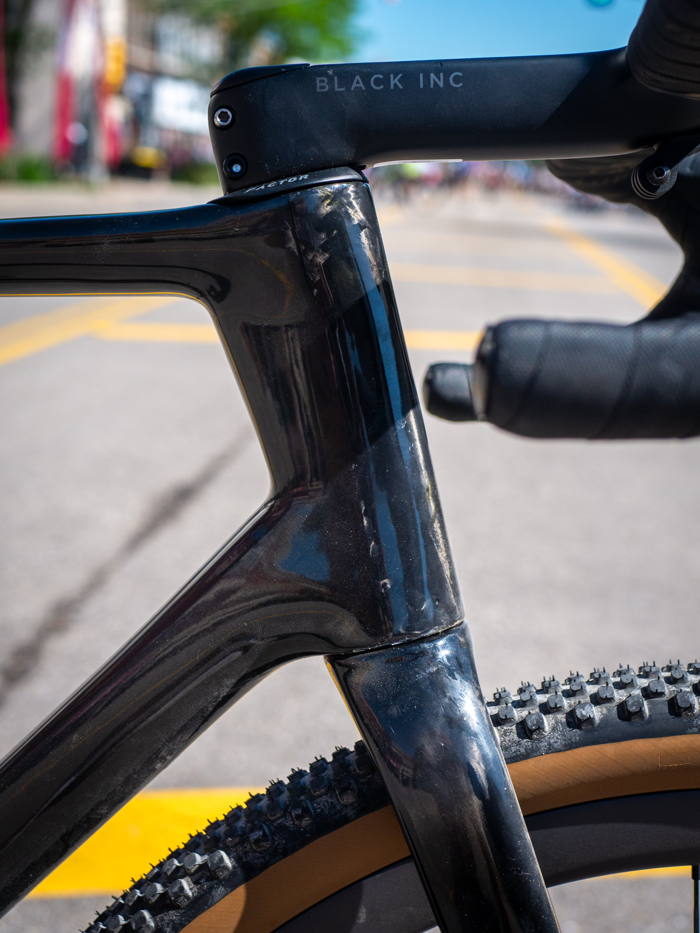 Factor Aluto gravel bike