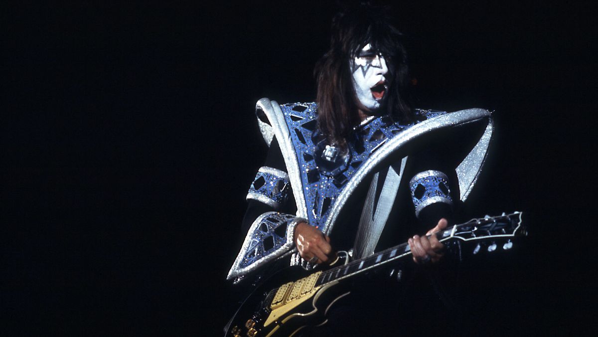 Gibson may be producing an Ace Frehley &quot;Black Beauty&quot; Les Paul