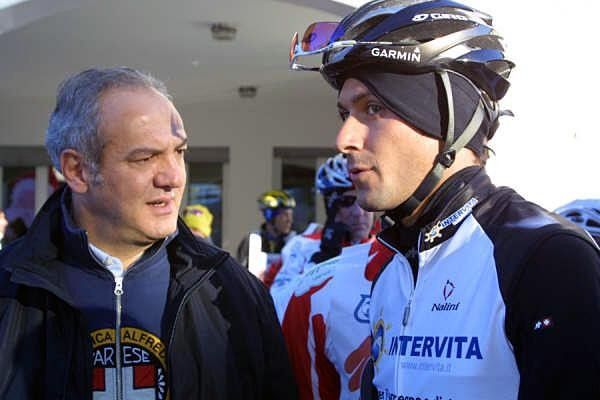 Basso gives back with Intervita | Cyclingnews