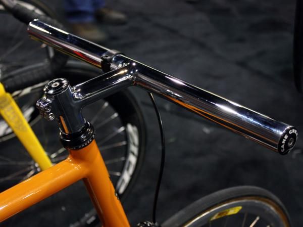 Show organizer Don Walker apparently doesn't feel the need for grips or tape on the bars of his personal fixie.