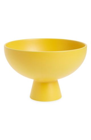 yellow bowl with built-in stand design