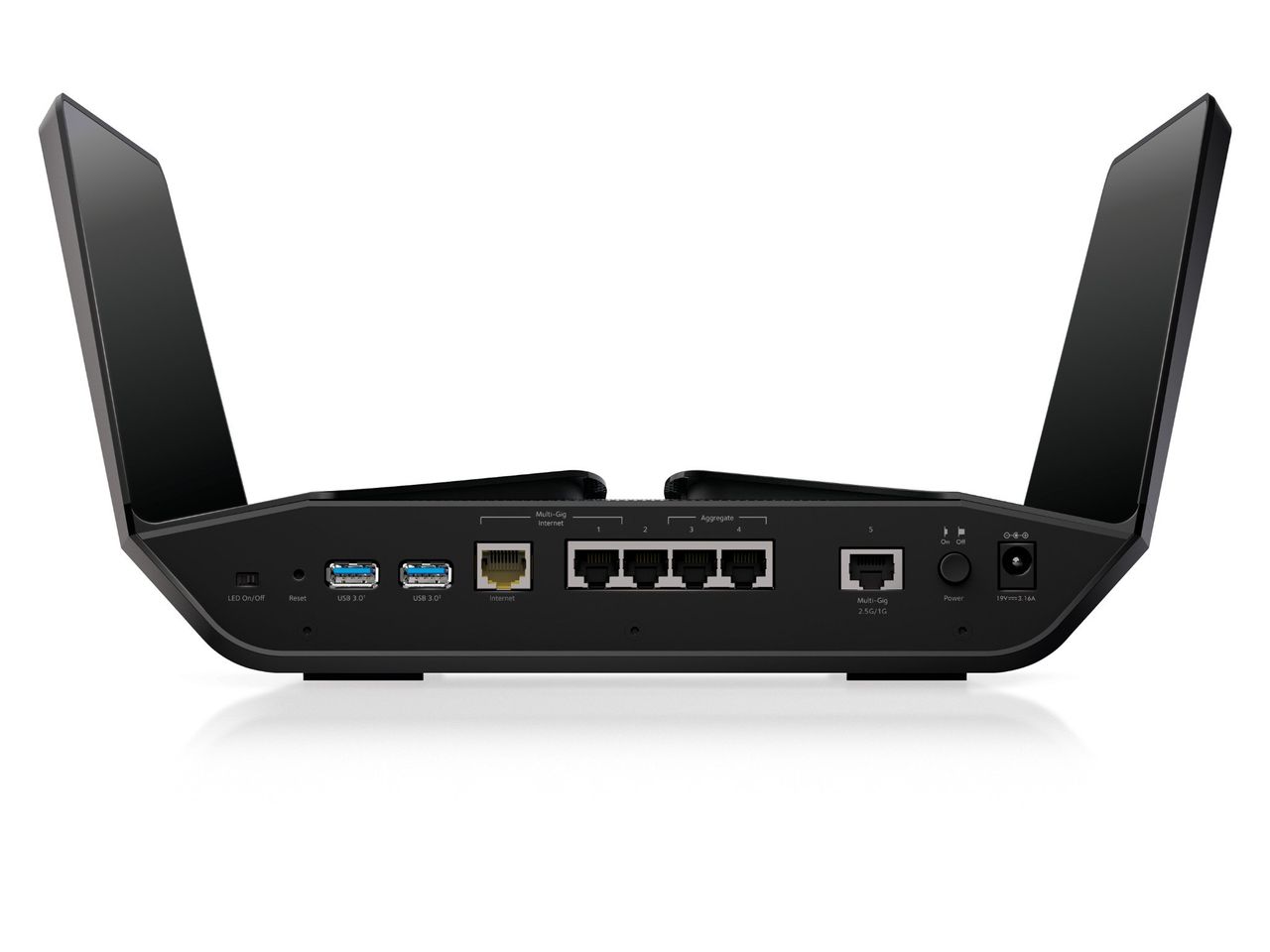 NETGEAR RAXE500 router back