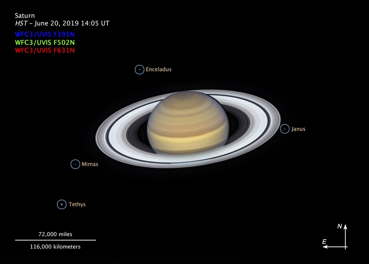 Saturn And Its Rings Look Truly Spectacular In This Hubble Telescope 