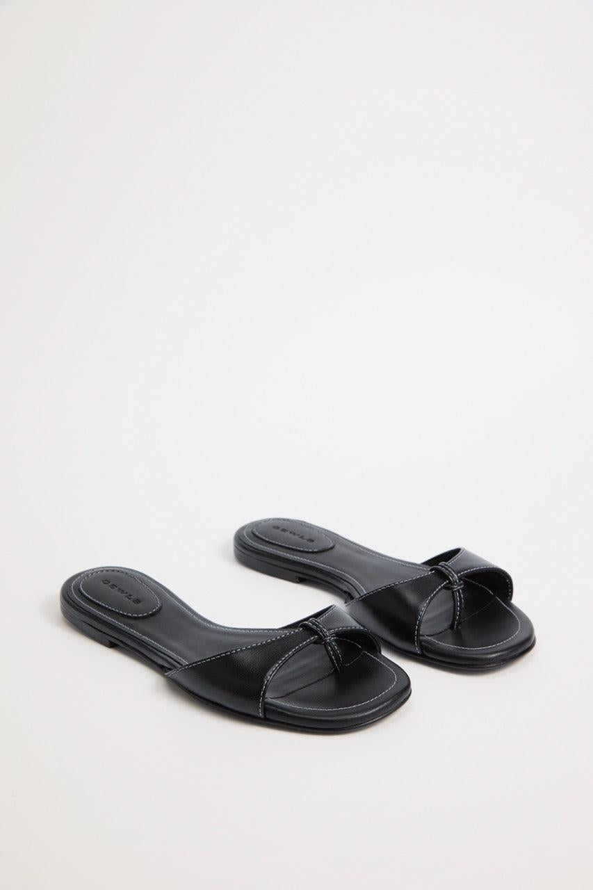 The Chiara Flat - 36