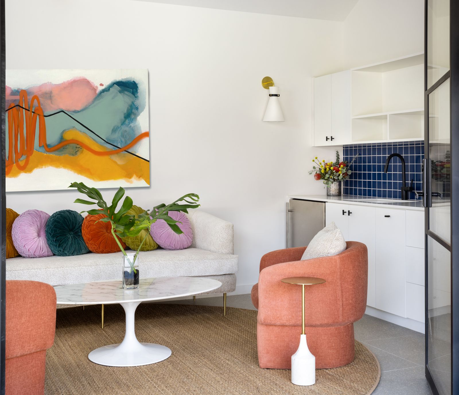 How do I choose the right size round rug? The perfect dimensions for