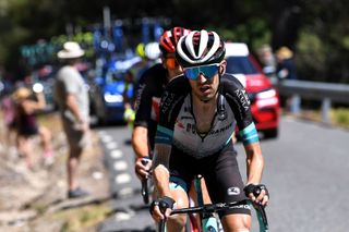 EL BARRACO SPAIN AUGUST 29 Mikel Nieve Ituralde of Spain and Team BikeExchange competes in the chase group during the 76th Tour of Spain 2021 Stage 15 a 1975km km stage from Navalmoral de la Mata to El Barraco lavuelta LaVuelta21 on August 29 2021 in El Barraco Spain Photo by Tim de WaeleGetty Images