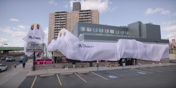 Burger King disguised as McDonalds for Halloween