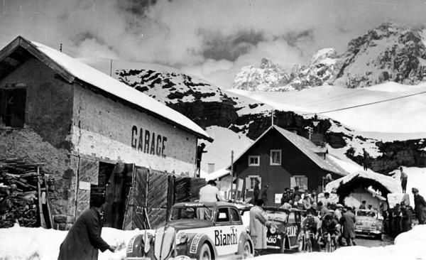 The snow on the Passo Rolle in 1939