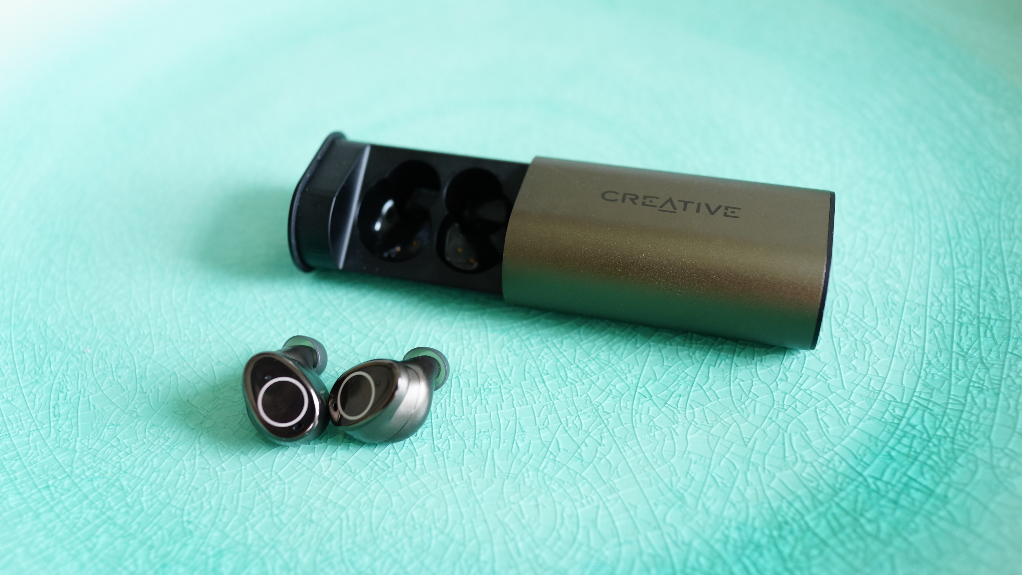 Creative Outlier Pro 