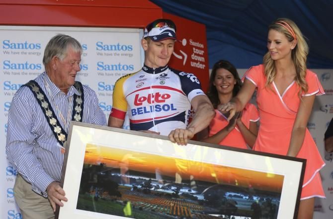 Andr&eacute; Greipel thinking how to get this home!