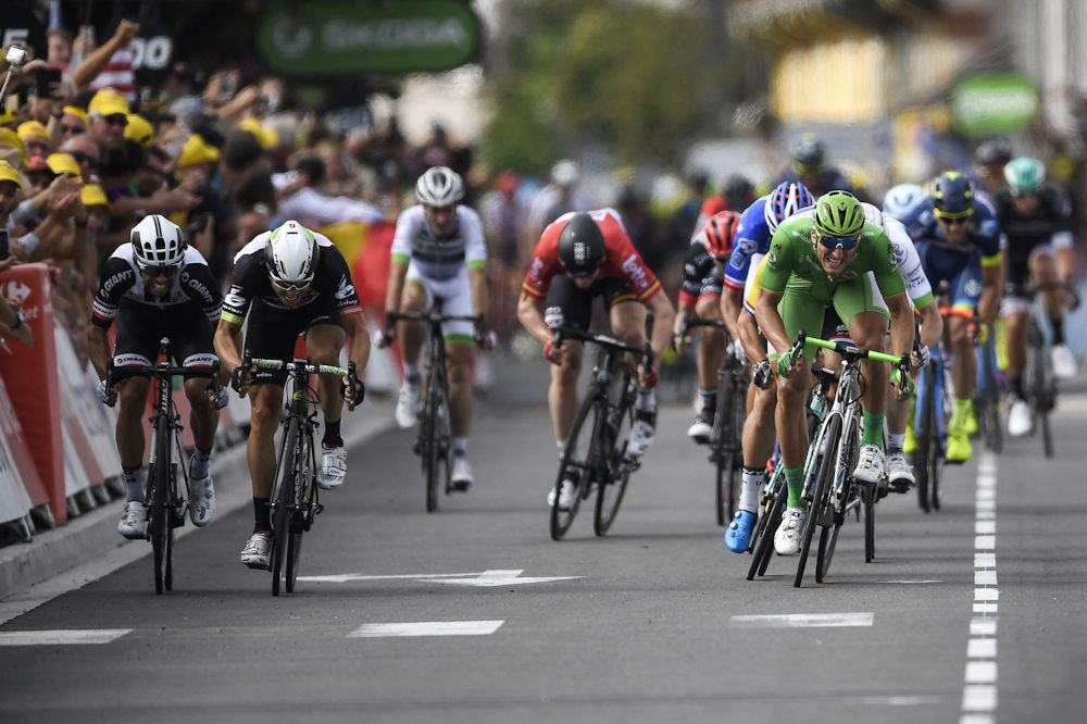 Marcel Kittel wins stage 11 of the tour de France