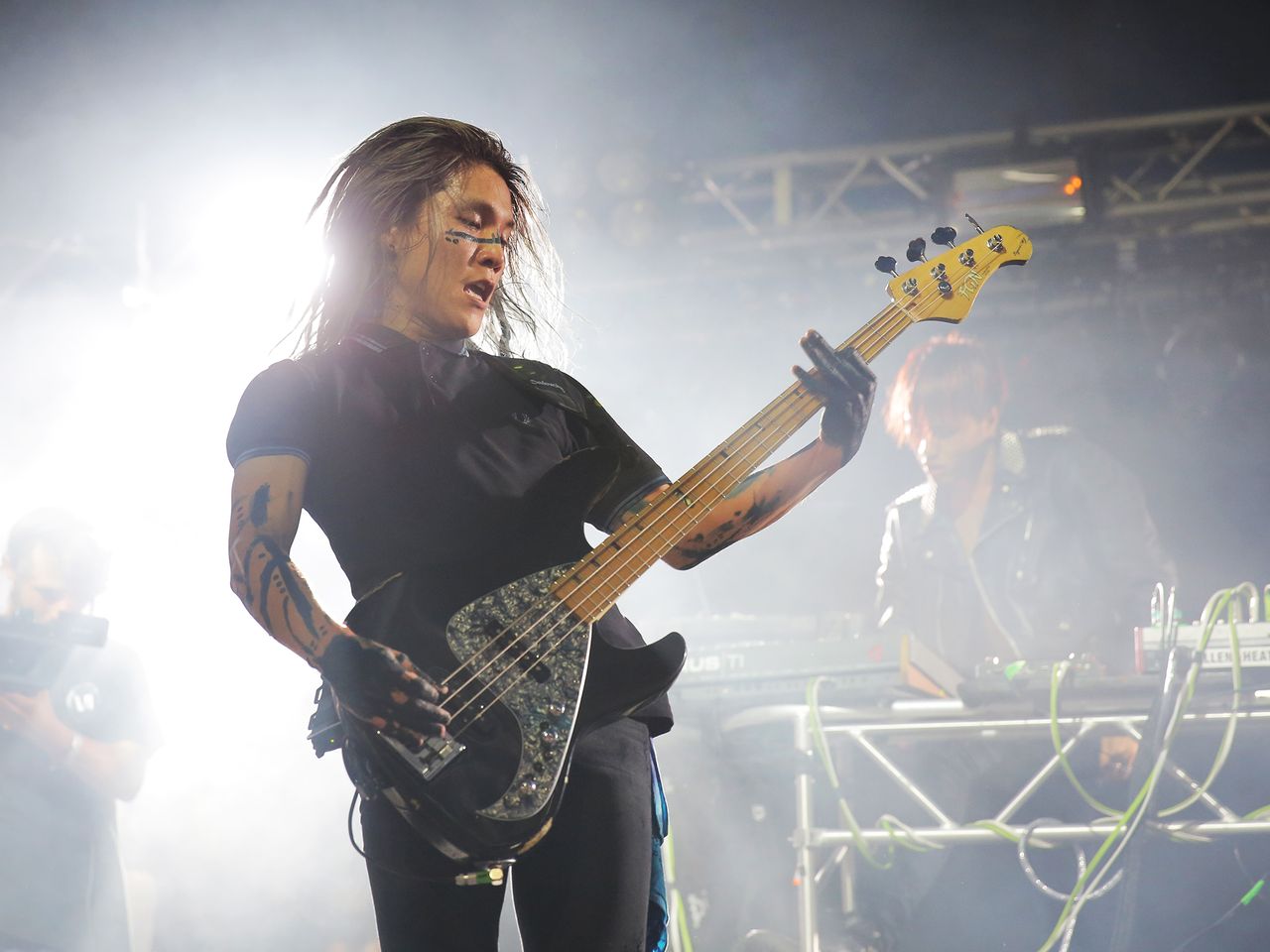 Crossfaith