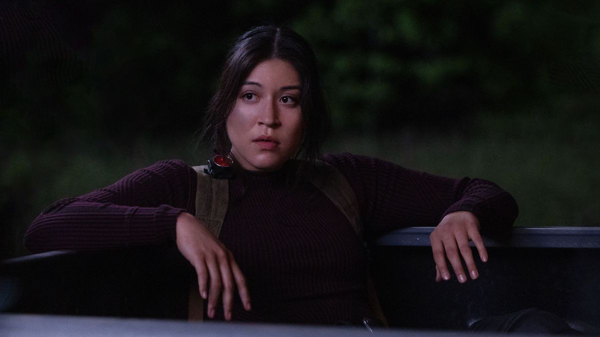 Maya Lopez (Alaqua Cox) sitting in the back of a pickup truck in Marvel&#039;s Echo