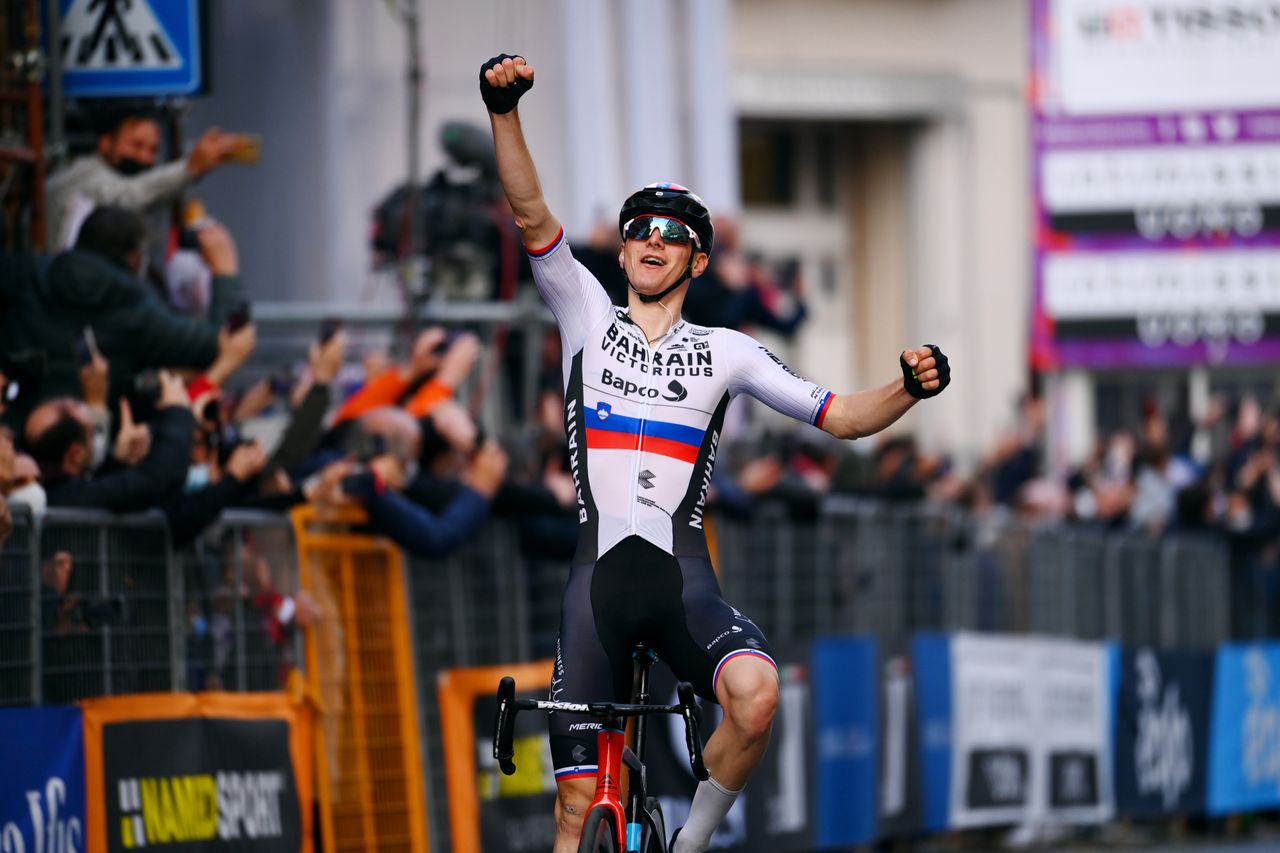 Matej Mohoric wins the 2022 Milan-San Remo