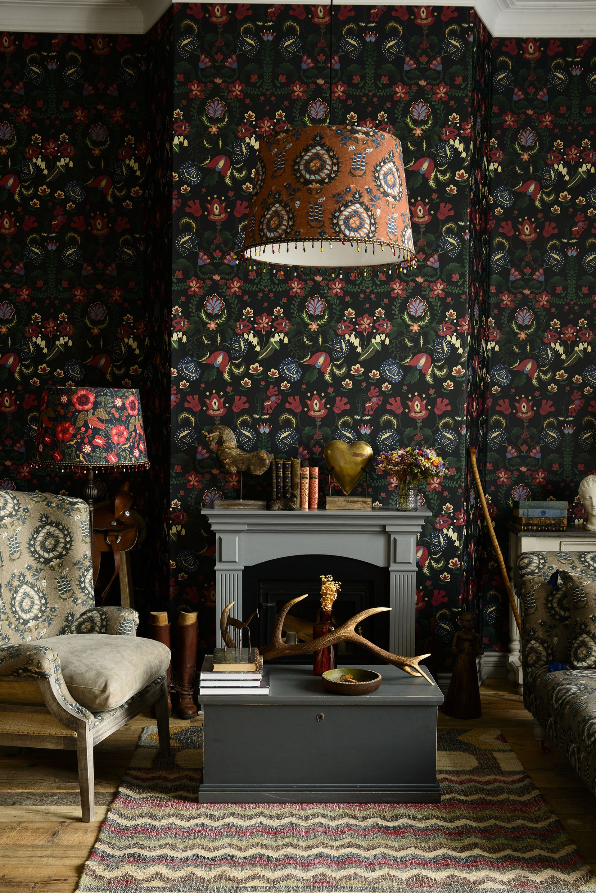 Zabola wallpaper by Mind the Gap