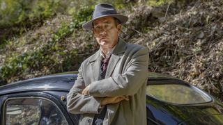 Clive Owen in &quot;Monsieur Spade&quot; on AMC