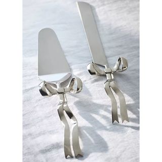 Benedita Bow Metal Serve Set