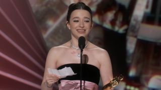 Mikey Madison accepting Oscars Best Actress