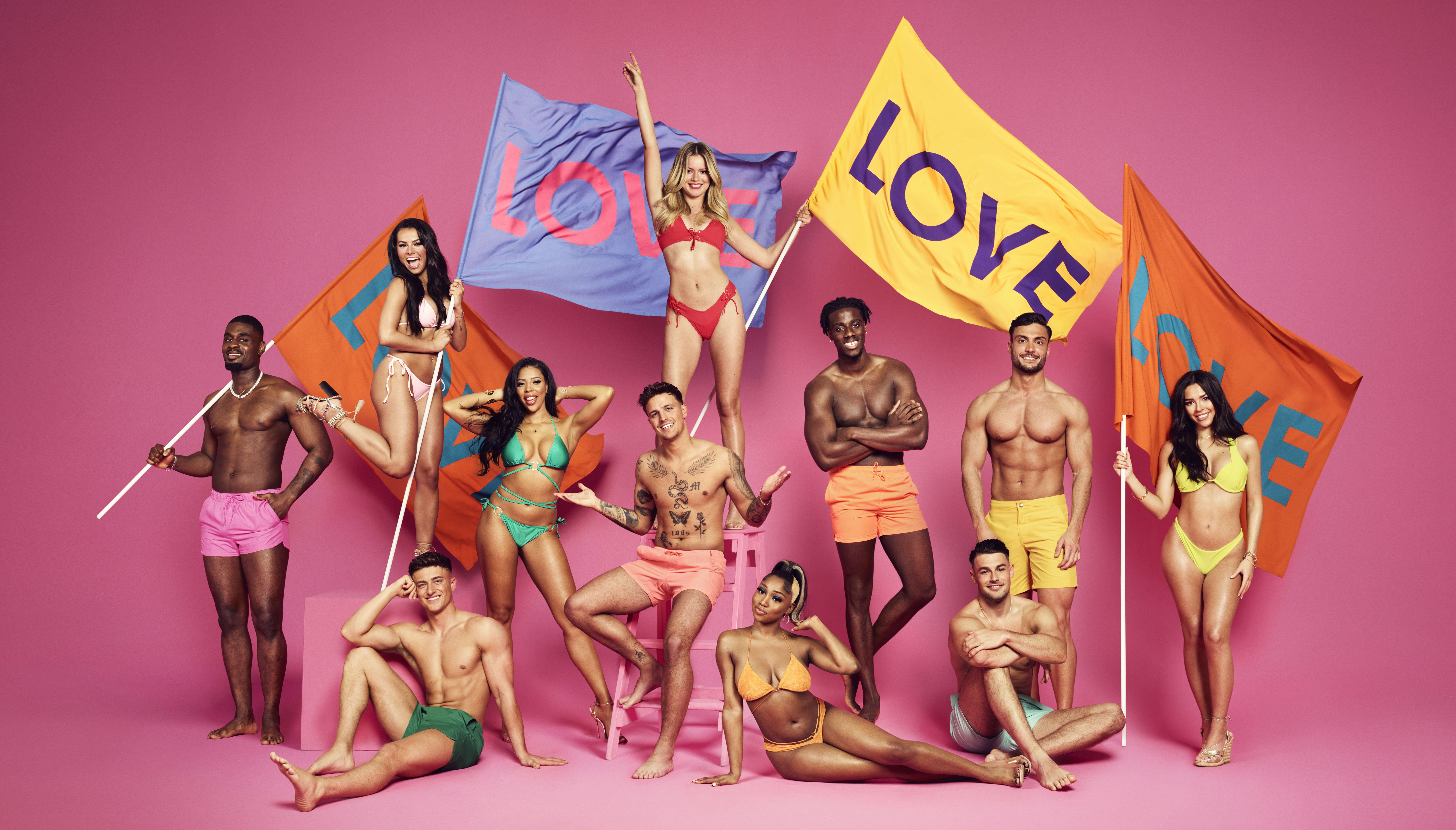 Love Island 2022 original lineup on a shoot at the start of the series