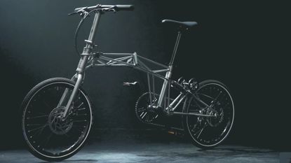Tetra folding bike