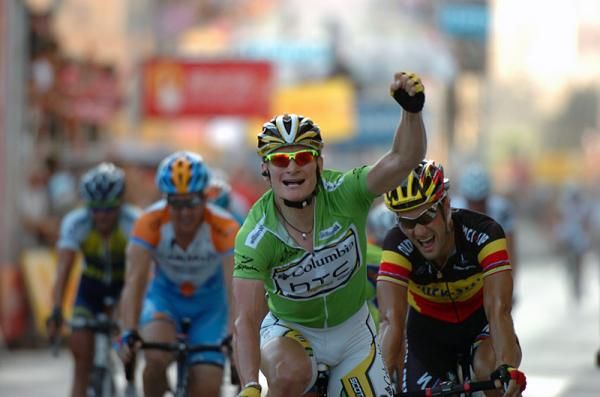 A triumphant Greipel celebrates his second consecutive Vuelta a Espa&ntilde;a stage win.