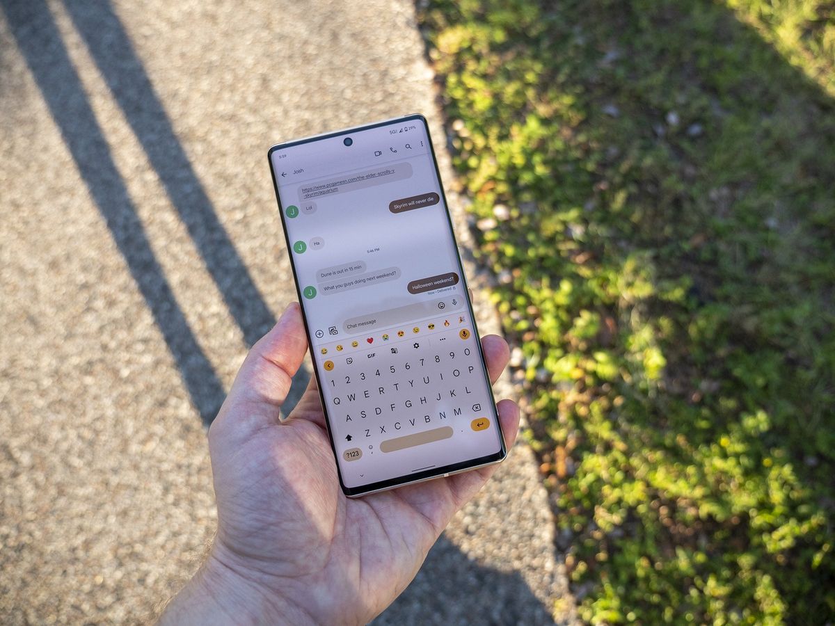 Google Pixel 6 Pro Messages